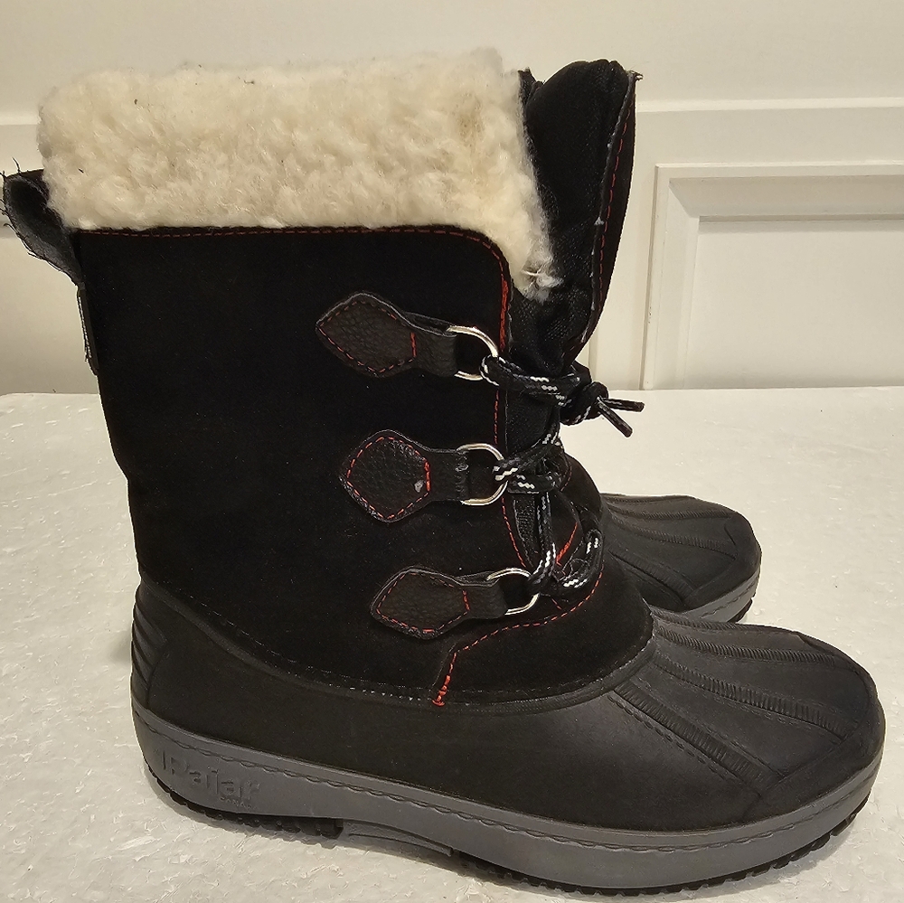 Pajar Kids Black and Gray Winter Boots with Cream Faux Fur